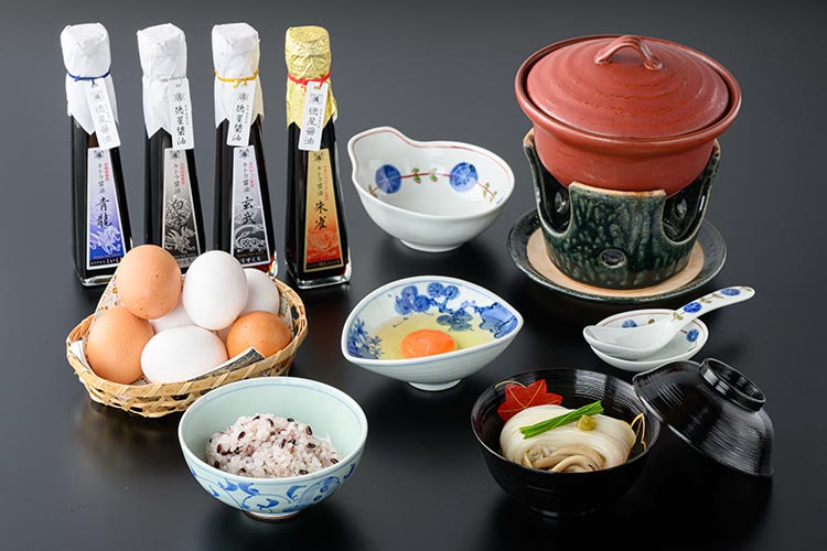 ご朝食「古代米御膳」（一部）